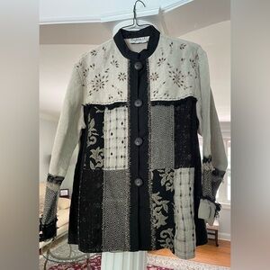 Flashback women’s long sleeve button front Linen and Cotton lined jacket size M